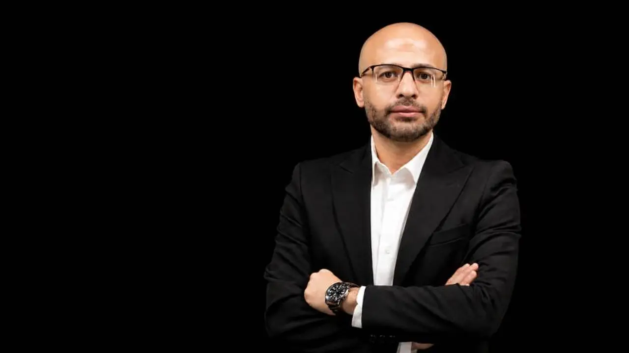 الهند تسبب اضطرابًا في سوق الذهب العالمي بفجوة أسعار تتجاوز 200 دولار